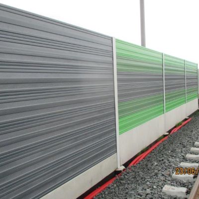 Ekrany akustyczne linia kolejowa Běchovice - Úvaly u Prahy