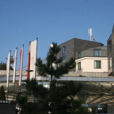 Obudowa akustyczna na dachu DoubleTree by Hilton Hotel & Conference Centre Warszawa