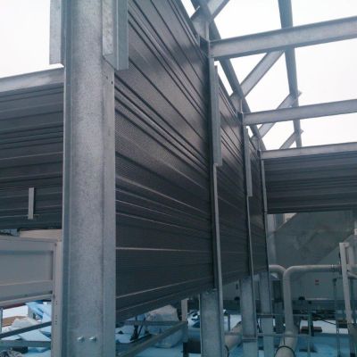 Obudowa akustyczna na dachu DoubleTree by Hilton Hotel & Conference Centre Warszawa