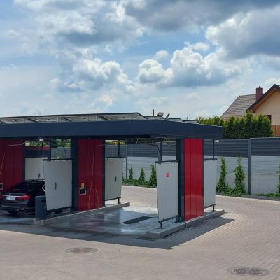 Ogrodzenie akustyczne myjnia bezobsługowa na stacji benzynowej