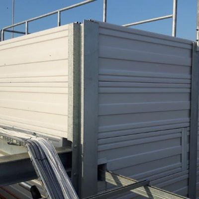 Obudowa akustyczna na dachu Kaufland Jarosław