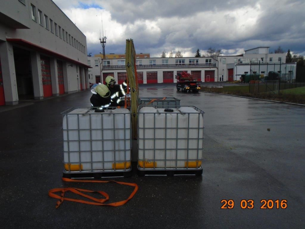 Bezpieczeństwo ekranów akustycznych