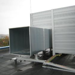 Obudowa akustyczna na dachu CORT Gdynia