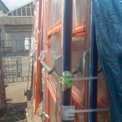 Drzwi do ekranów akustycznych