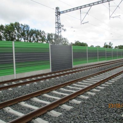 Ekrany akustyczne linia kolejowa Běchovice - Úvaly u Prahy