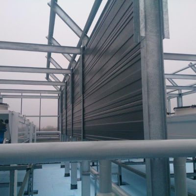 Obudowa akustyczna na dachu DoubleTree by Hilton Hotel & Conference Centre Warszawa