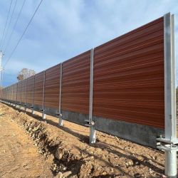 Ekrany akustyczne linia kolejowa Motala Szwecja