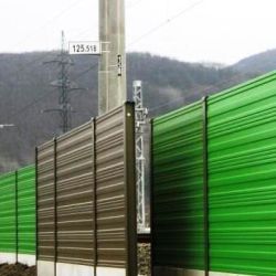 Ekrany akustyczne linia kolejowa Zlatovce - Trenčín Czechy