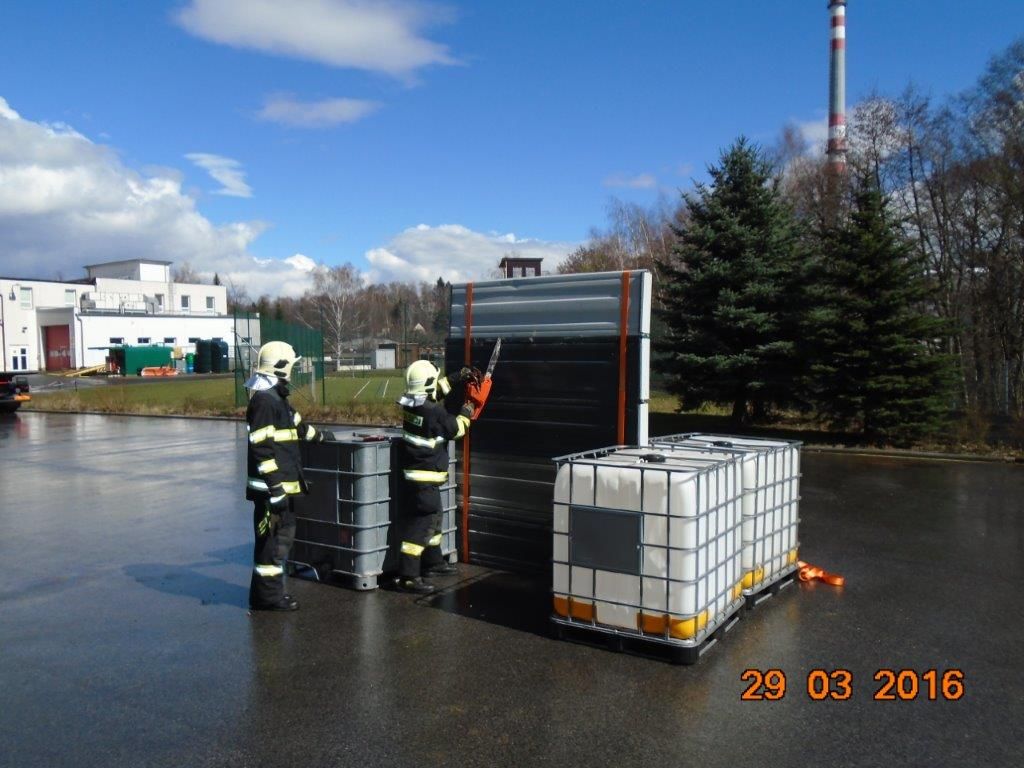 Bezpieczeństwo ekranów akustycznych