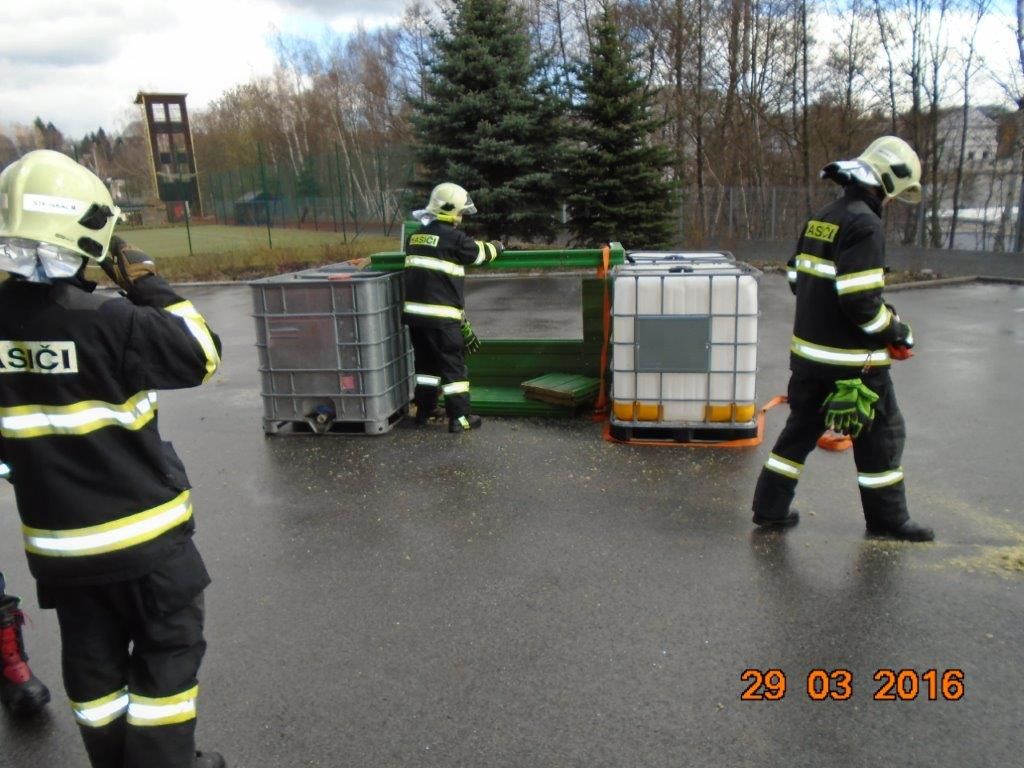 Bezpieczeństwo ekranów akustycznych