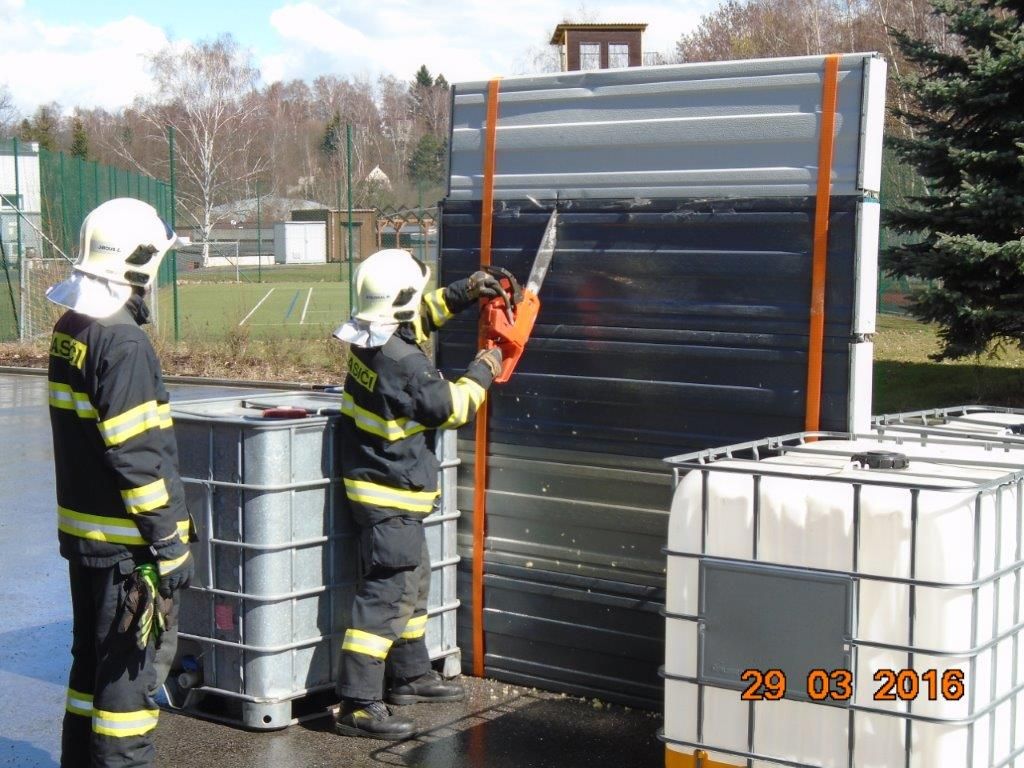 Bezpieczeństwo ekranów akustycznych