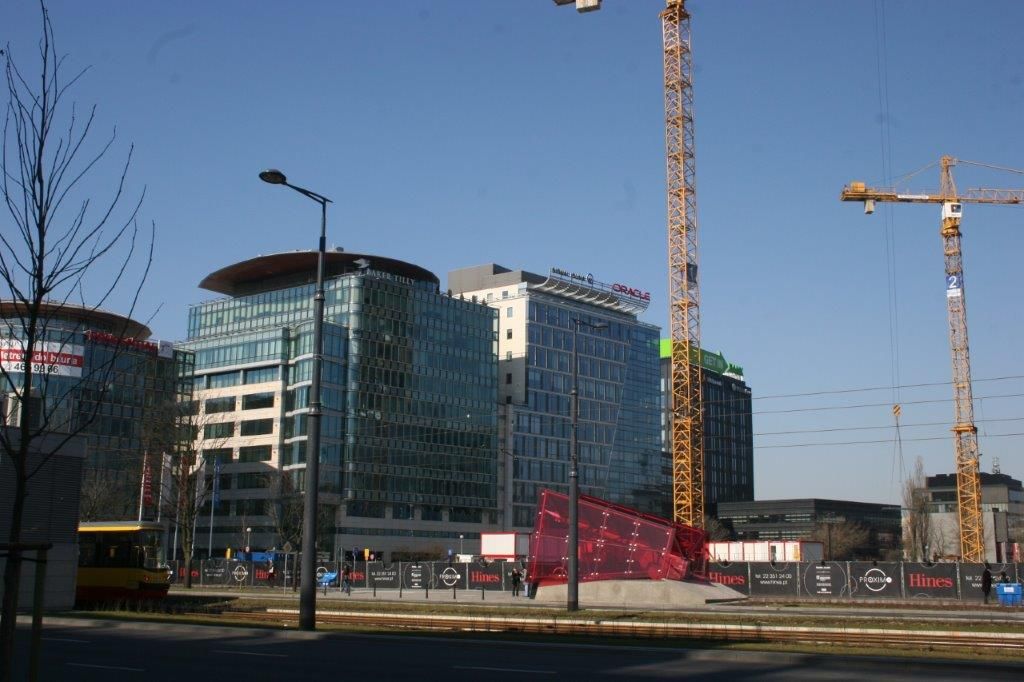 Obudowa akustyczna na dachu wieżowca Przyokopowa Warszawa