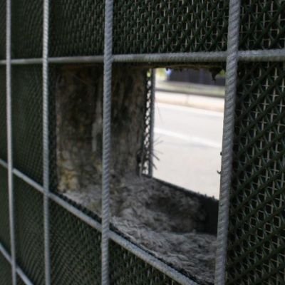 Panel łatwo uszkodzić można mechaniczne