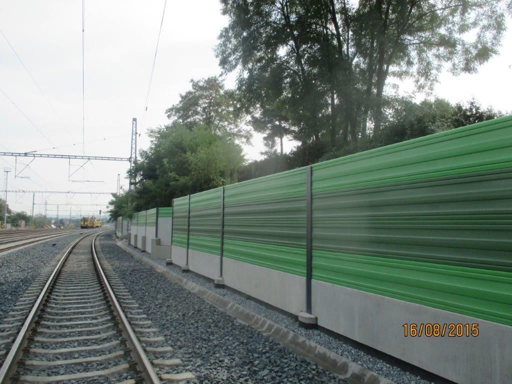 Ekrany akustyczne linia kolejowa Běchovice Czech Republic